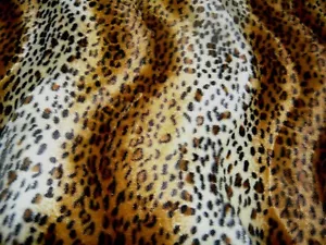 Animal Print faux Fur/Velour Velboa Fabric - Cheetah/Leopard - Picture 1 of 1