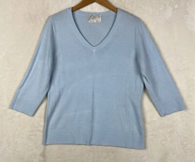 Suéter feminino Debbie Morgan XLarge azul pastel manga 3/4 gola V leve - Imagem 1 de 4