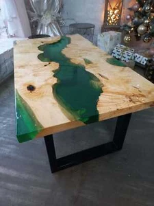 Epoxidharz Holz Massiv UNIKAT bzw. Zimmer Couchtisch Bürotisch Handarbeitstisch - Bild 1 von 4