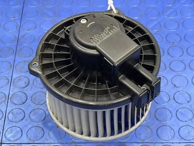 Conjunto de motor soplador de aire acondicionado calentador Subaru para XV Forester Impreza OEM 72223FJ000 Foto 1 de 4