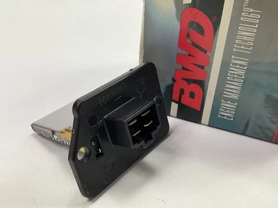 BWD RU1047 HVAC Blower Motor Resistor - Image 1 of 4