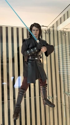 Hot Toys Anakin Skywalker Star Wars Artisan Edition DX34AE 1/6 Scale - Image 1 of 4