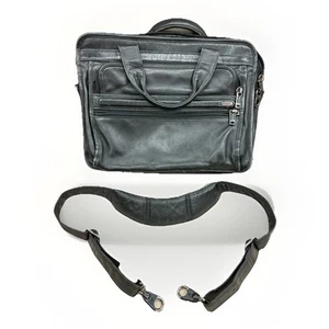 Tumi ALPHA2 Alpha 2 Expandable Discontinued Business Bag Shoulder Leather Used 0 - Bild 1 von 12