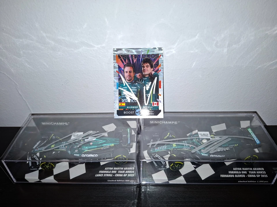 2 x F1 ALONSO STROLL FIRMADO ASTON MARTIN 2025 MODELO COCHES TOPPS TARJETA FORMULA 1 Foto 1 de 1