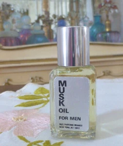 VTG 1970s Parfums Brando USA Natural Musk Oil for Men 0.50 1/2 Oz 15ml Splash - Picture 1 of 10