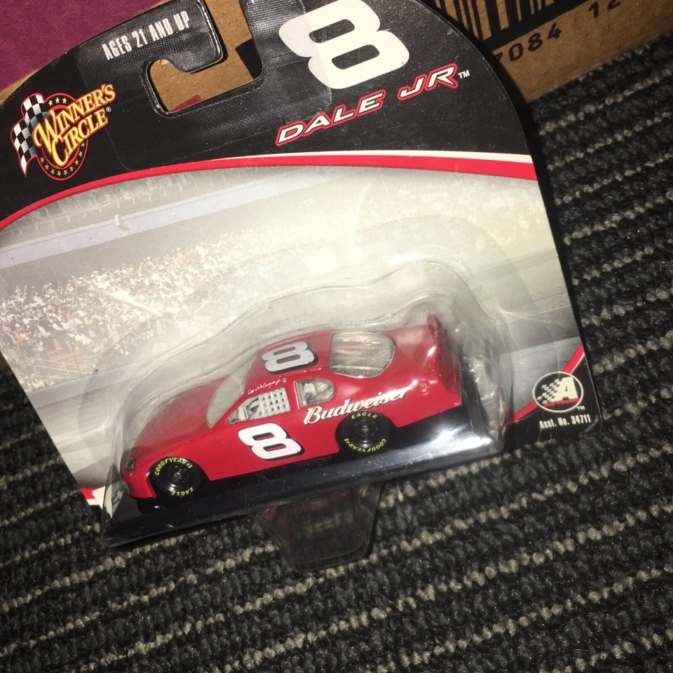 Winner's Circle 2005 Dale Earnhardt Jr #8 Budweiser Test Car Chevy1 64 NASCAR