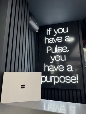 Microsoft Surface Laptop 7th Edition 13.8 Snapdragon x Elite 16GB RAM-1TB  NEW🔥 - Image 1 of 3