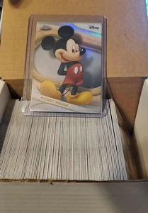 (115+) LOTE REFRACTOR 2025 Topps Cromo Disney Pooh Mickey Mouse Dama Vagabundo ++++ - Imagen 1 de 1
