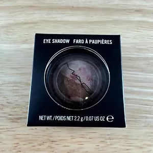 MAC Mineralize Eye Shadow Engaging 0.07 Oz NEW - Picture 1 of 5