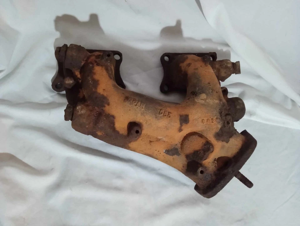 Colector de escape Pathfinder 1987-1994 Datsun Nissan Pickup D21 OEM Foto 1 de 4