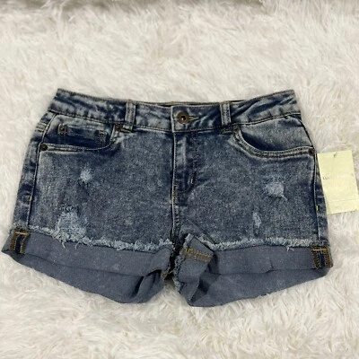 Lucky Brand Girls' 5-Pocket Riley Cuffed Stretch Denim Shorts, Acid Wash Size 12 - Image 1 of 4