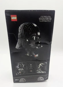 Beschädigung am Karton. LEGO Star Wars: Darth Vader Helm (75304) - Bild 1 von 5