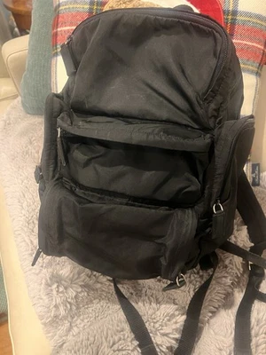 Autêntica MOCHILA PRADA Milano placa triangular nylon multibolsos mensageiro preta - Imagem 1 de 4