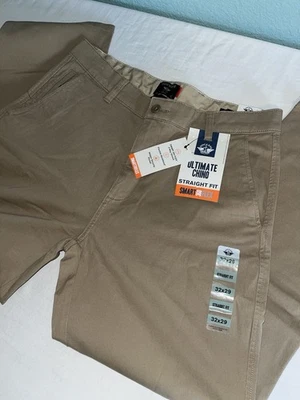 Calça Dockers ajuste reto masculina tamanho 32 x 29 ultimate Chino 360 flex cáqui $66 - Imagem 1 de 4