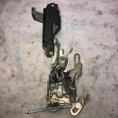 1990 - 1994 三菱 3000GT 门电动执行器闩锁组件乘客 G4 — 第 1/4 张图片