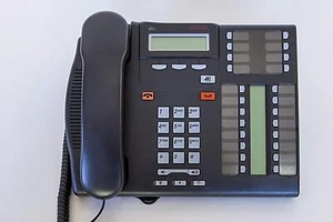 PC Avaya Logo Nortel Norstar T7316e Phone NT8B27 - Picture 1 of 3