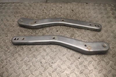 86 Honda CMX450C 1986 CMX450 CMX 450 REBEL GUARDABARROS TRASERO PUNTALES DE APOYO Foto 1 de 4