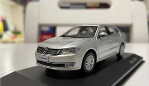 1:43 Dealer Edition Volkswagen Lavida 2013 Car Die Cast Model - Picture 1 of 4