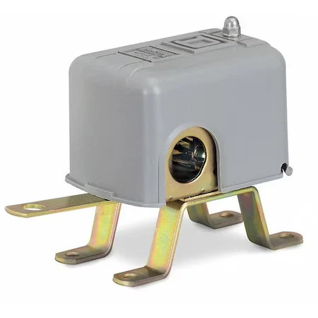 Sensors Telemecanique 9036Gg2r Dpst Interruptor de nivel de líquido abierto abierto en elevación 575 Vac Foto 1 de 1