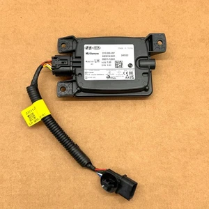 Sensor radar de alerta de punto ciego LH 95811-F2001 OEM 17-18 Hyundai Elantra - Imagen 1 de 5