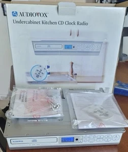 AudioVox Undercabinet Kitchen CD Clock Radio KCD3180 Open Box Tested - Picture 1 of 4