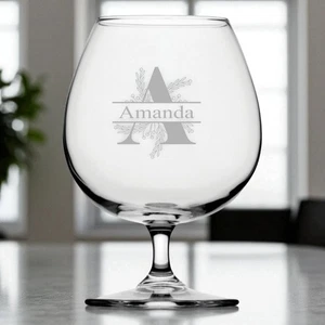 Personalised Engraved Charante Initial Large Brandy Glass 19.33oz (55cl) - Picture 1 of 2