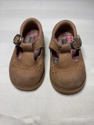 Mocasines SmartFit Nuebuck, bebé talla 4 Foto 1 de 4