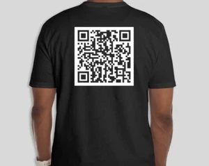 Maglietta Trump QR Shirt Viral Trump Dance YMCA QR Code - Maglietta Trump Dance Prank - Foto 1 di 4