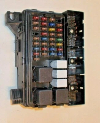 OEM 1997 Ford Taurus Cabin Fuse Box F7DB-14A067-EA FREE SHIPPING  - Image 1 of 4