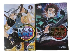 Demon Slayer: Kimetsu no Yaiba, Vol. #9 (9) & #10 (10) von Koyoharu Gotouge - Bild 1 von 2