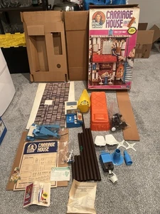 Vintage 1977 Bionic Woman Carriage House Kenner Ultra Rare Grail INCOMPLETE Box - Picture 1 of 17