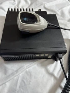 Motorola MAXTRAC 300 D43MJA7DA5CK VHF Radio - Picture 1 of 8