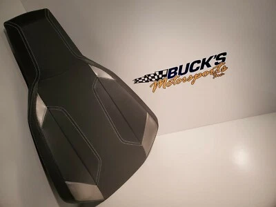 Asiento Polaris negro/plateado 2688306-VNA concesionario despegue Foto 1 de 3