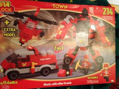 Best Town Town Firefighters Set - 214 Pcs - Truck, Helicopter, Robot, 2 Figures - Image 1 of 4