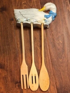 Vintage Country Kitchen Duck Wall Mount W/ 3 Wooden Utensils Holder Avon - Picture 1 of 7