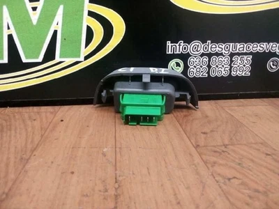 742320H010 FRONT WINDOW CONTROL PANEL LH FOR CITROEN C1 2005 309744 - Image 1 of 2