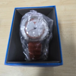 Columbia Peak Patrol Game Day Texas Longhorns Watch Orange Band - Brand New - Picture 1 of 3