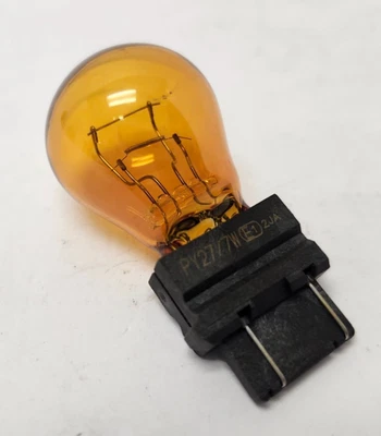 Лампа указателя поворота OEM Mopar L003757A 2001-2020 Dodge Chrysler - Изображение 1 из 2