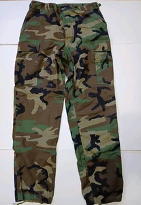 BDU Men Medium Long Woodland Camouflage Combat Military Fatigue Cargo Pants Hike - Picture 1 of 8