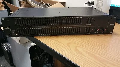 Rane ME-60 Dual 1/3 Octave Equalizer Effect  Micrographic  2 Channel 30 Band - Image 1 of 4