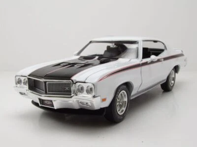 Buick Hardtop GSX MCACN 1970 Bianco Modellino Auto 1:18 Auto World - Immagine 1 di 4