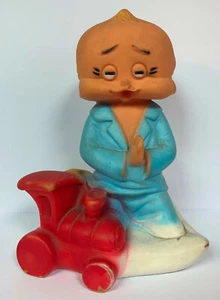 01602 Cs2 - Pupazzo di gomma - Bimbo cinese con trenino - Imagen 1 de 5