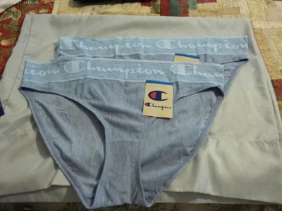 Paquete de 2 bragas de bikini Champion azul claro *NUEVAS* XL 8 costo minorista $32 Foto 1 de 2