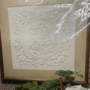 Sunset Stitchery Colonial Butterfly Vintage White Cottage Granny Core NEW - Picture 1 of 5