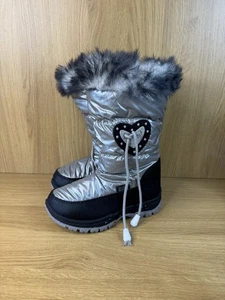 Red Rock Snow Boots Girls UK 12 Silver Black Warm Winter Faux Fur Lined Side Zip - Picture 1 of 9