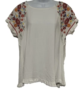 UMGEE Embroidered High Low Round Neck Top Frayed Hem White Woman’s Size Small - Picture 1 of 13