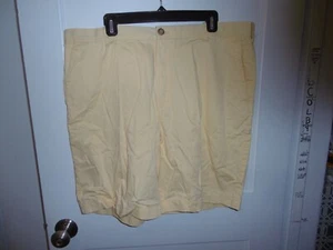 Izod Men’s Cotton Tellow solid Chino Short Size W38 golf vacation - Picture 1 of 2