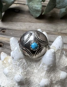 Vintage Sterling Silver & Turquoise Southwestern Dainty Ring Sz 4.75 Jewelry 🦋 - Picture 1 of 13