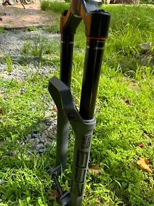 RockShox ZEB Ultimate RC3 29"" 160-190mm Viaje Nuevo Despegue - Imagen 1 de 5