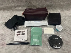 Neu Cole Haan American Airlines Amenity Kit mit Co Bigelow Burgundy 73KI103 - Bild 1 von 7
